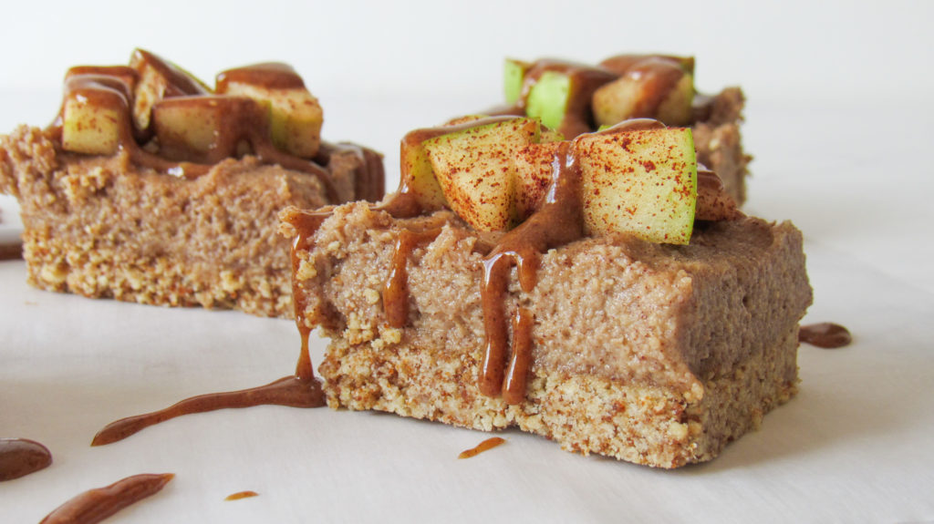 Paleo Caramel Apple Dessert Bars 