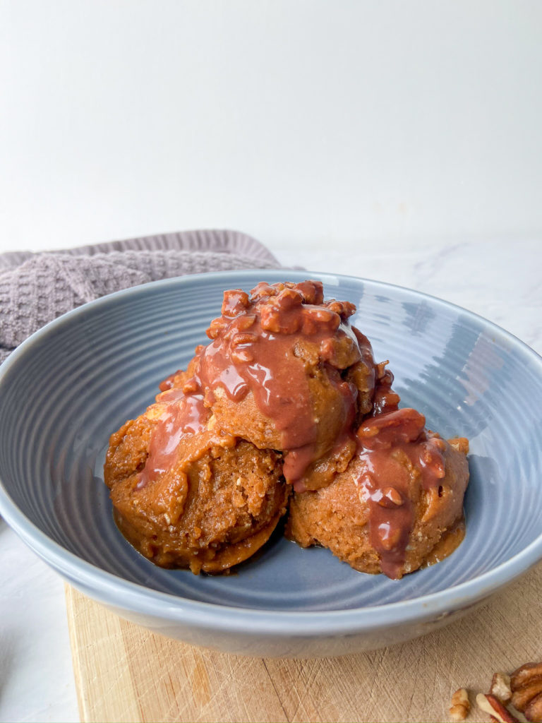 Pumpkin Nice Cream with Caramelized Pecan Sauce