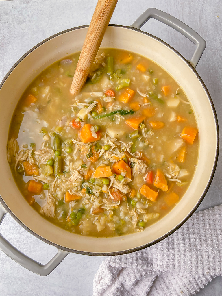 Loaded Vegetable Soup (Paleo & Whole 30) - The Gluten Free Grasses