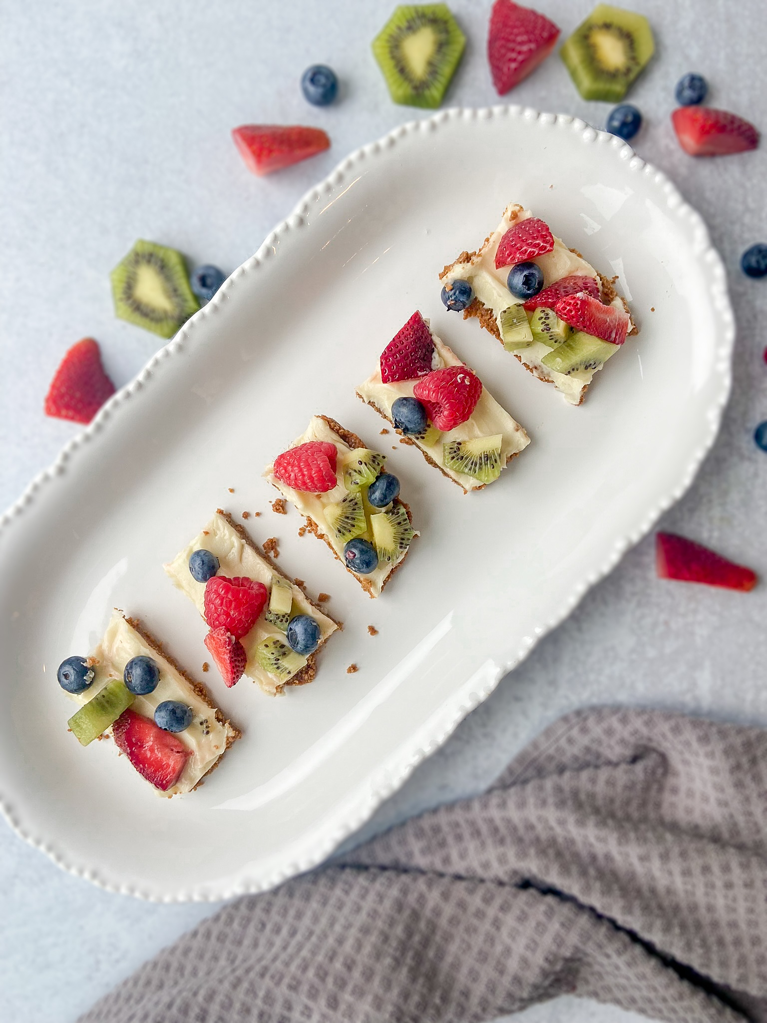 Gluten Free Fruit Pizza Bars